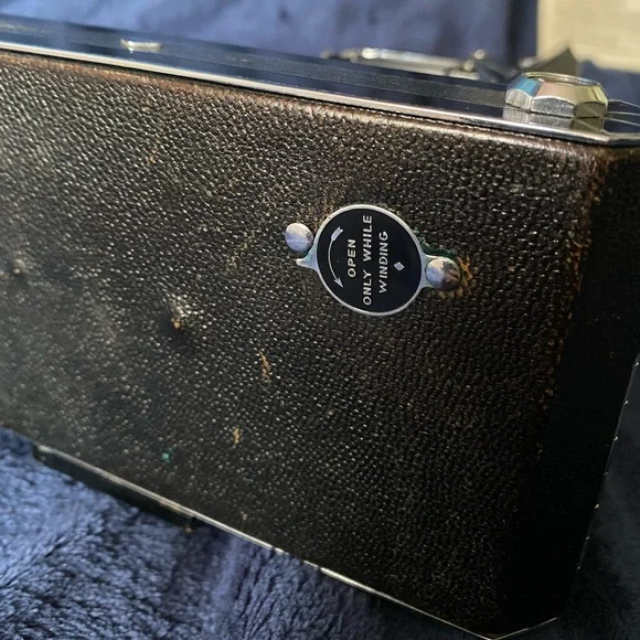 - Antique Eastman Kodak Co Anastigmat Compur Six-16 camera 1936 with case